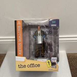 The Office Kevin Malone Collectible Figure McFarlane Toys & mini posters NIB